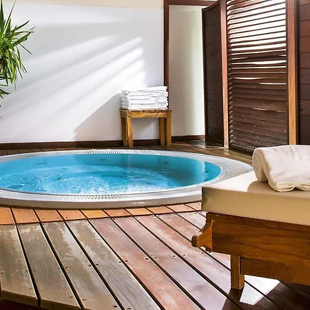 Family Vic-sur-Cère