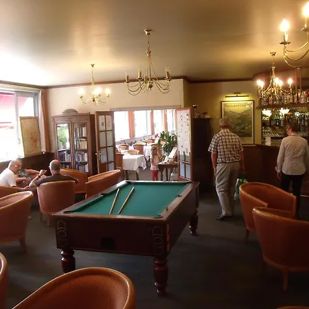 Family Vic-sur-Cère