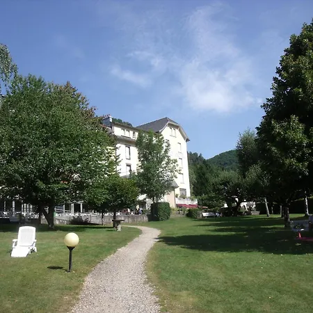 Family Hotel Vic-sur-Cère