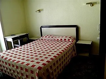 호텔 Family Vic-sur-Cère